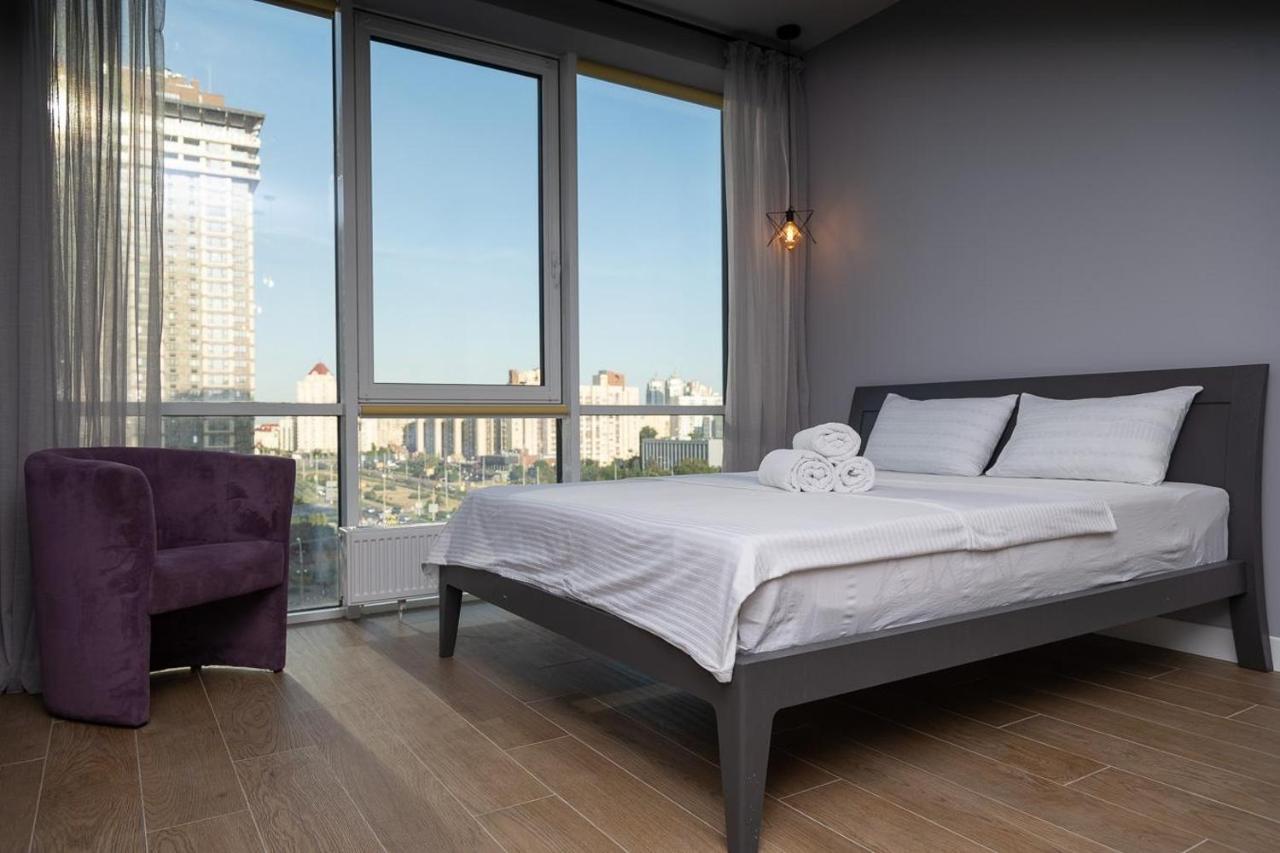 קייב Stylish Panoramic Apartments. Smartplaza. Metro Minskaya מראה חיצוני תמונה
